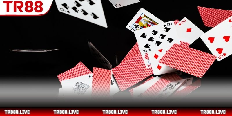 Điều kiện úp bài đúng luật mỗi ván cược